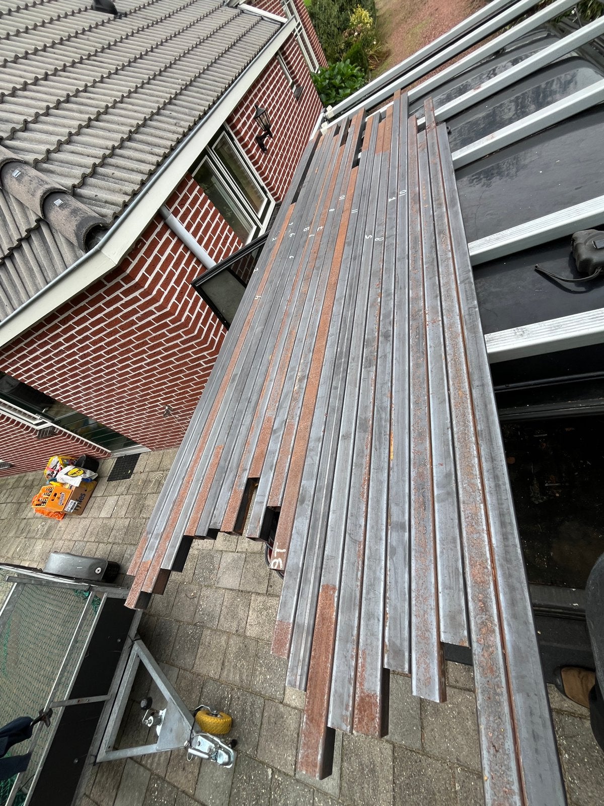 Stalen kokers 30x30x2, Ophalen, Zo goed als nieuw