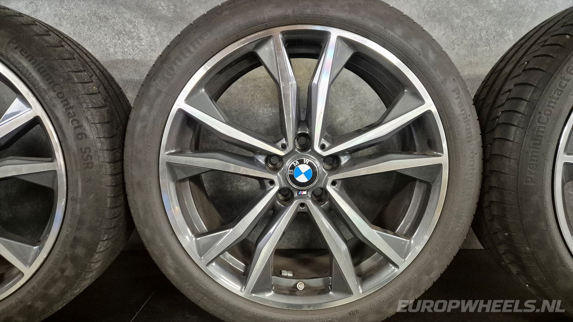 19 inch BMW velgen X1 F48 X2 F39 zomerbanden 715M 225 45 19