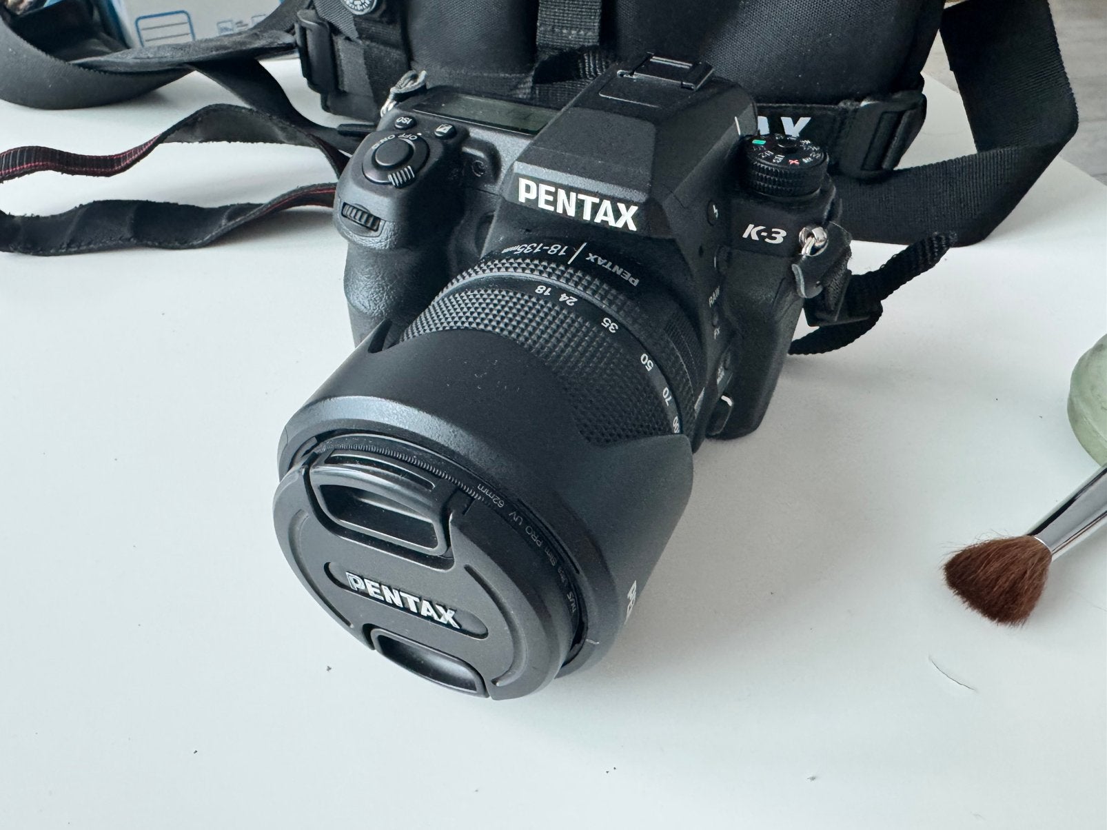 Pentax K-3 digital camera, with two sd cards 32GB, Audio, Tv en Foto, Videocamera's Digitaal, Harde schijf, JVC, 20x of meer, Ophalen of Verzenden