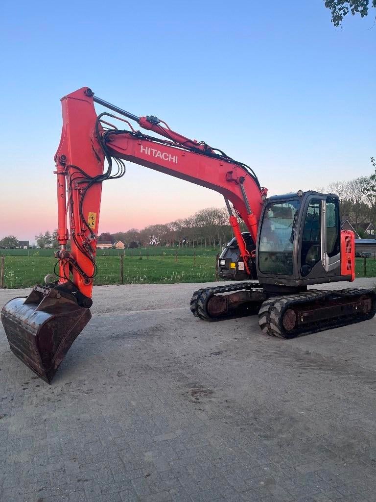 Hitachi ZX 135 US-3 (bj 2011), Graafmachine