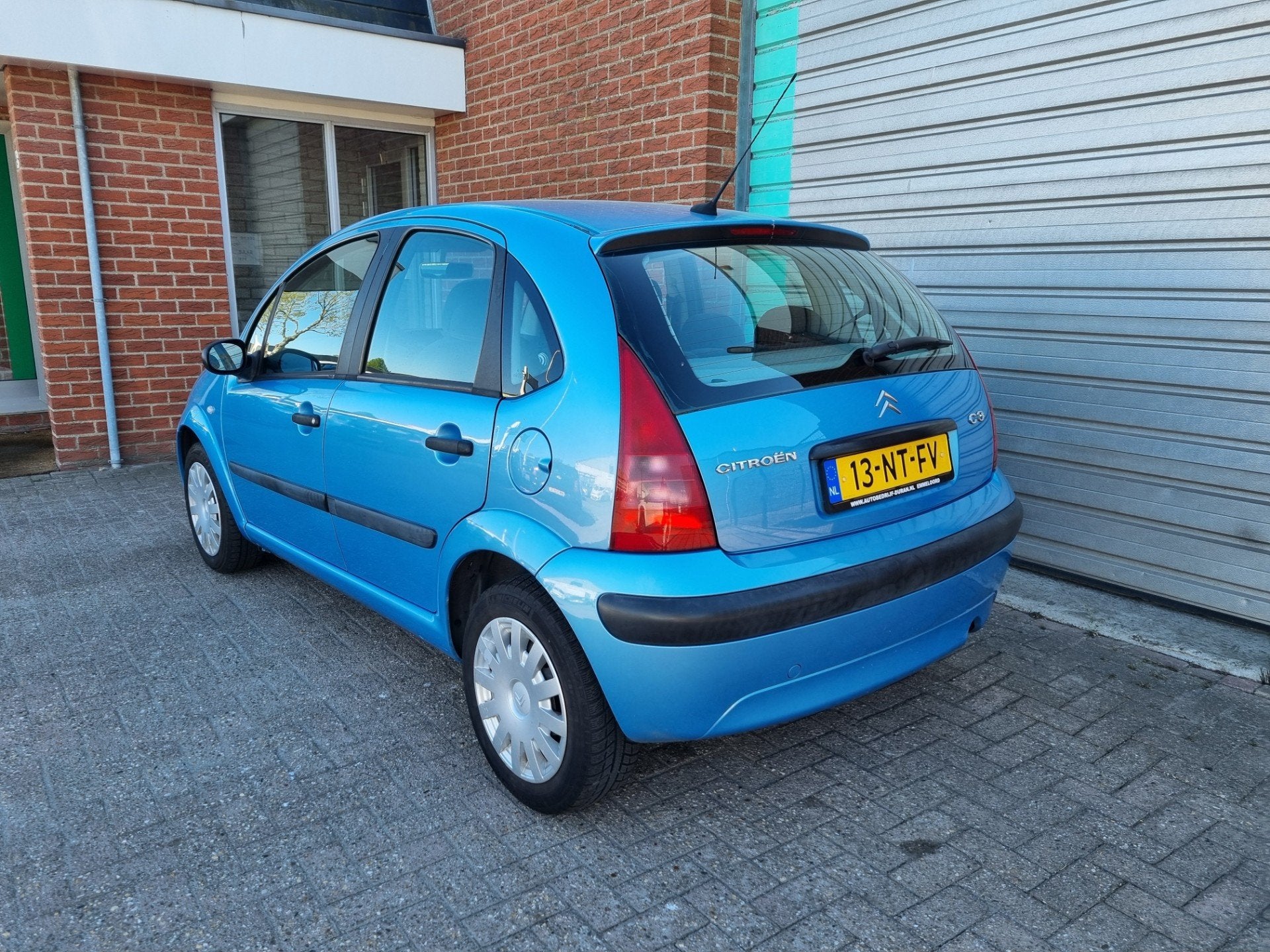 Citroen C3 1.4i Différence 5-Drs Airco! Bj:2004 NAP!, Auto's, Voorwielaandrijving, Metallic lak, Blauw, Origineel Nederlands