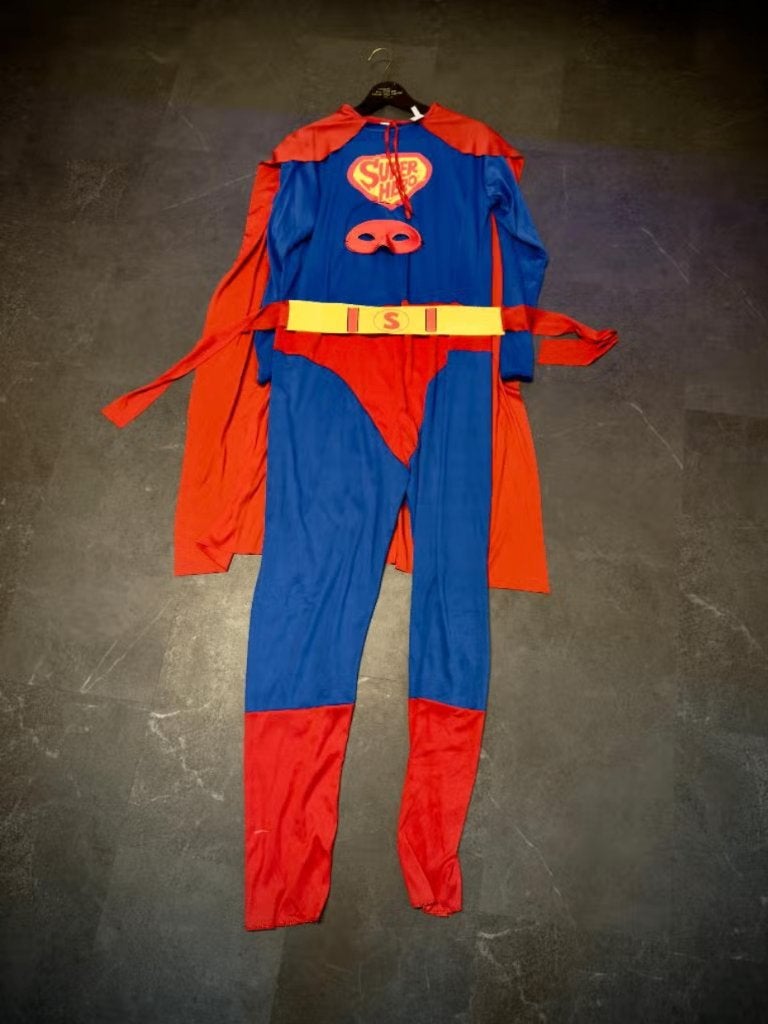 Groot Feestkleding pakket met pruiken & accessoires, Kleding | Heren, Carnavalskleding en Feestkleding, Carnaval, Onbekend, Maat 56/58 (XL)
