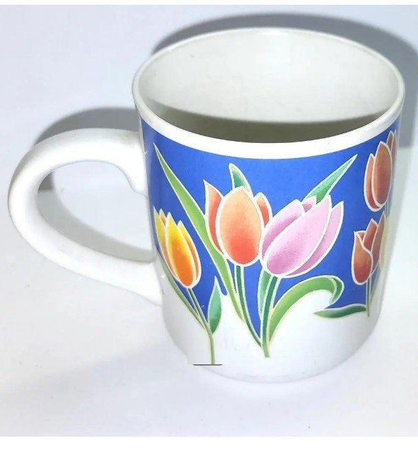 Pasen en vintage beker mok tulpen, kopjes en nog kop, borden, Diversen, Ophalen of Verzenden