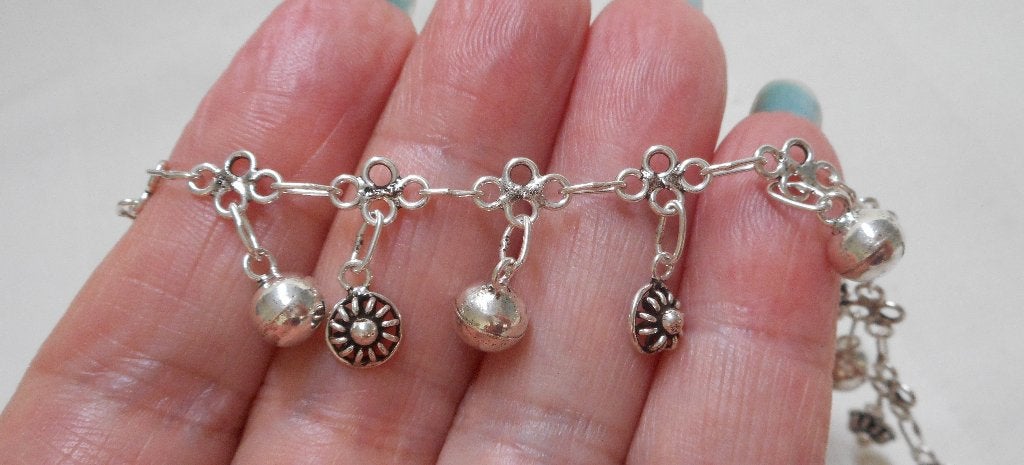 Zilveren armband met bedels en belletjes nr.348, Verzenden, Zo goed als nieuw, Met bedels of kralen, Zilver