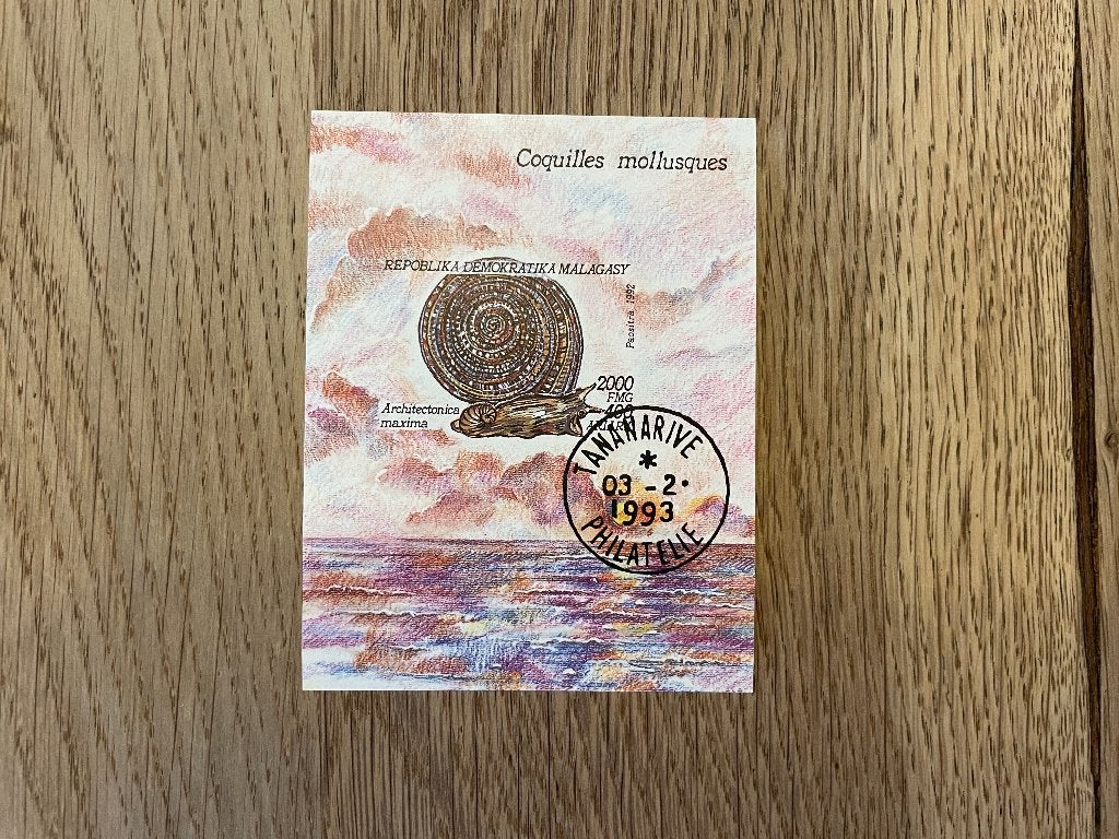 C725 Bijzondere postzegel Madagaskar Malagasi Coquilles, Ophalen of Verzenden, Overige landen, Postfris