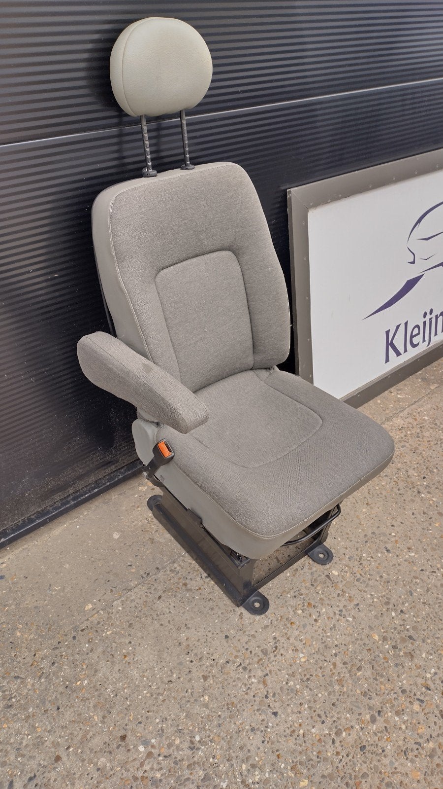 Renault Master bestuurders Stoel (tot 2010), Ophalen, Gebruikt, Renault, 13/15 Quai Alphonse Le Gallo, 92100 Boulogne-Billancourt, France