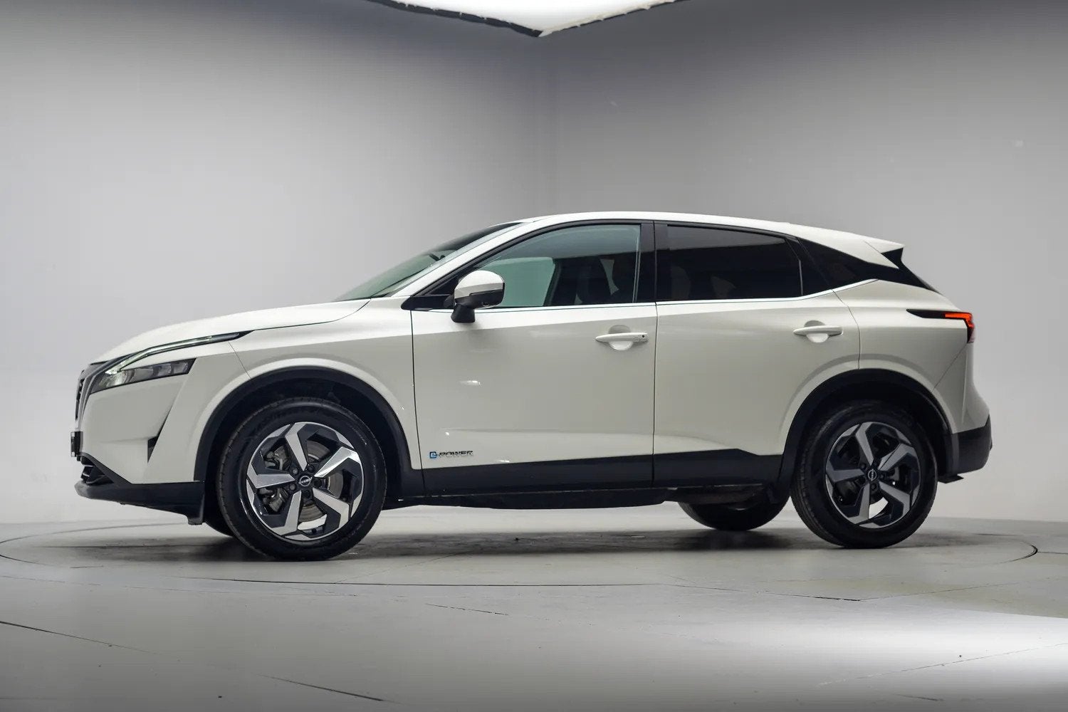Nissan QASHQAI 1.5 e-POWER 190pk Business Design Aut. [ LED, Auto's, Nissan, 1497 cc, Gebruikt, 750 kg, 190 pk