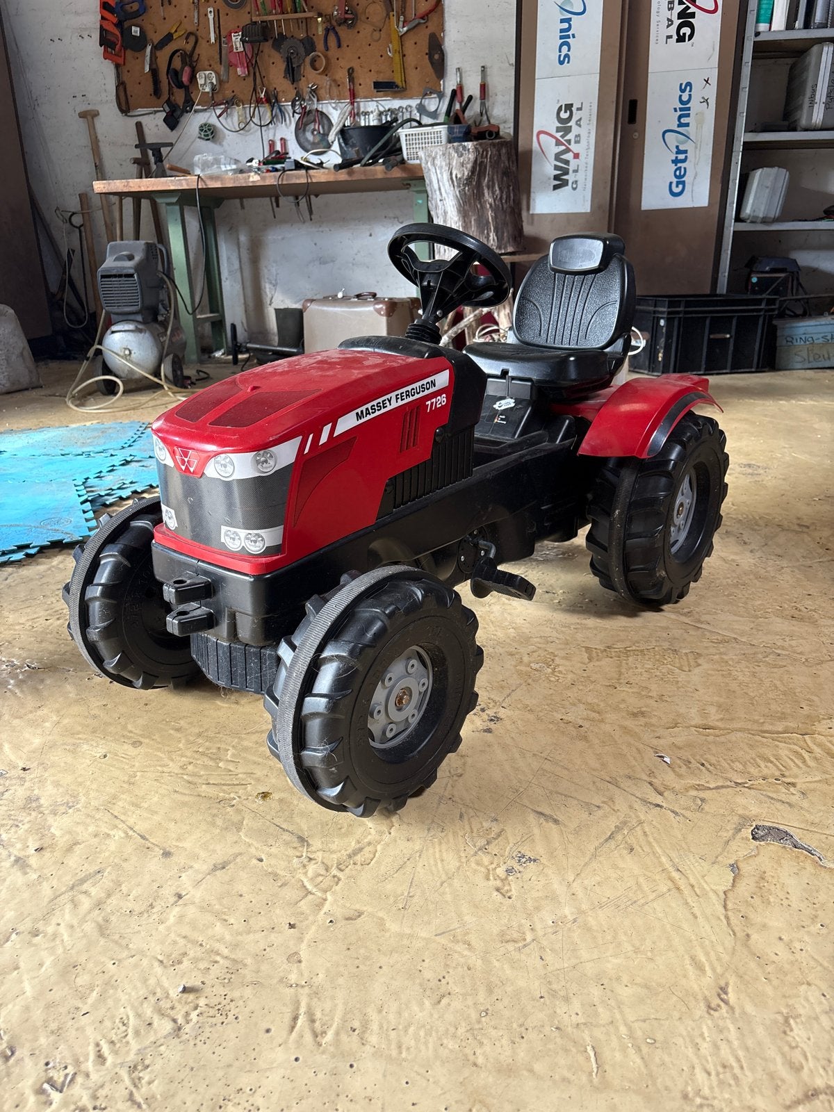 Massey Ferguson 7726 Trapauto voor Kinderen, Kinderen en Baby's, Ophalen of Verzenden, Gebruikt, Trapvoertuig