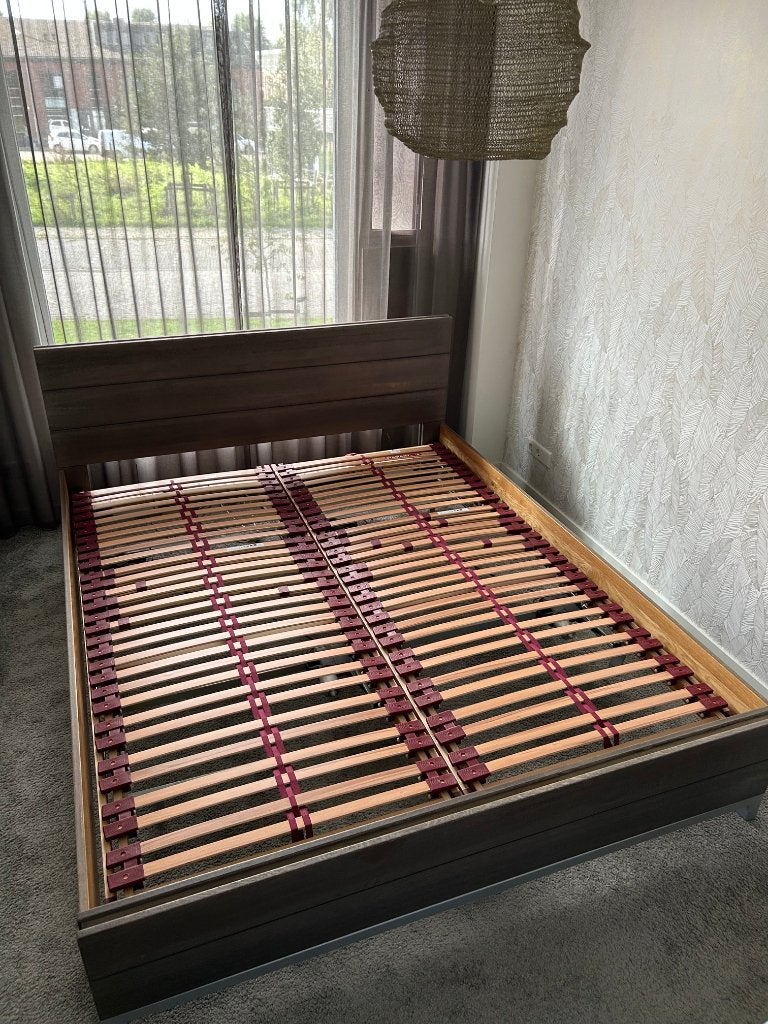Bed 180x220 + 2 Nachtkastjes (incl. Matrassen mogelijk), Ophalen, Verstelbaar, Bruin, Tweepersoons