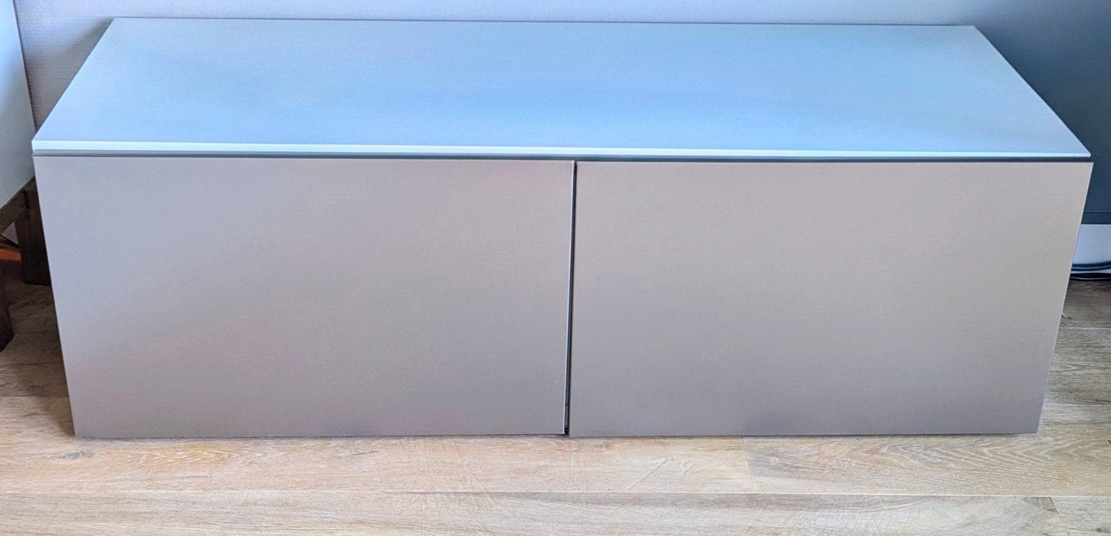 IKEA Bestå meubel met RIKSSVIKEN deuren, Huis en Inrichting, Kasten | Televisiemeubels, Ophalen, Overige materialen, 100 tot 150 cm