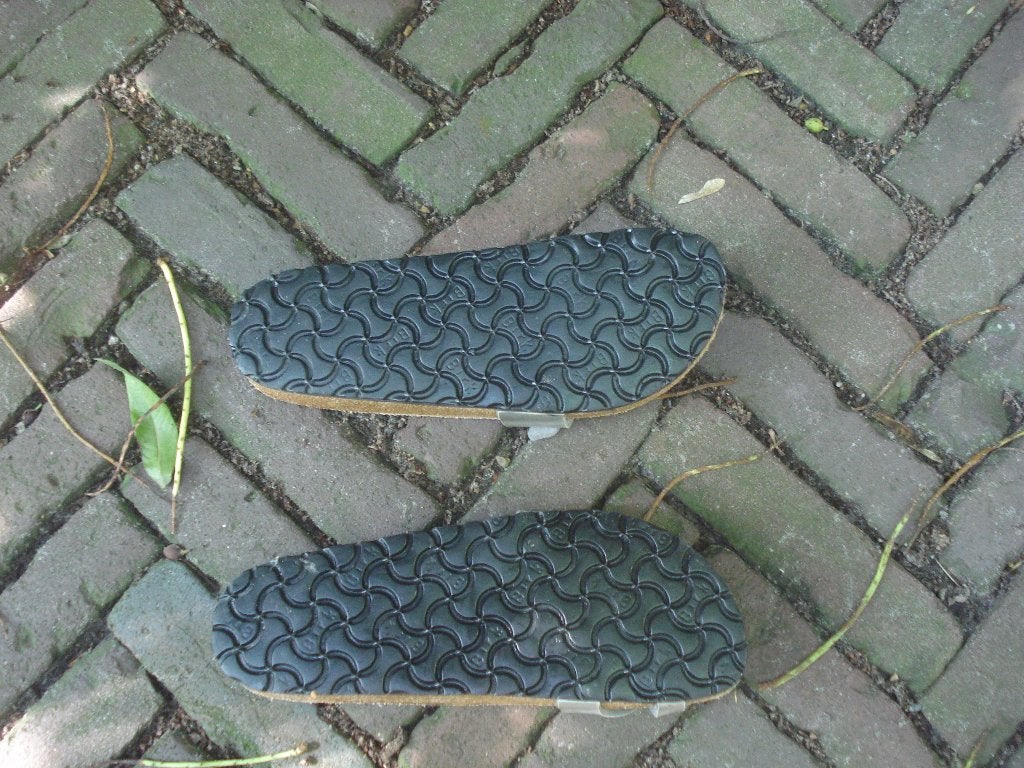 BIRKENSTOCK PIAZZA BRONS 38 NU GRATIS VERZENDING PER POST, Kleding | Dames, Schoenen, Slippers, Overige kleuren, Verzenden, Zo goed als nieuw