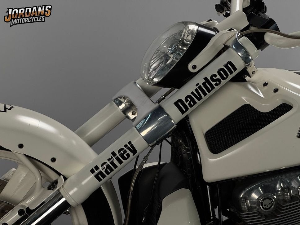 HARLEY-DAVIDSON V-ROD MUSCLE VRSCF CUSTOM V&H (bj 2010), Motoren, Motoren | Harley-Davidson, 2 cilinders, HARLEY-DAVIDSON, Chopper