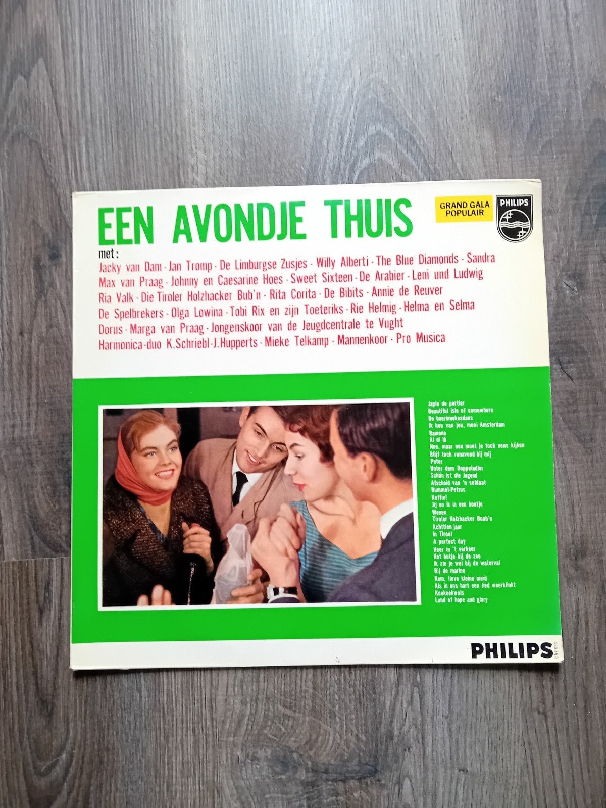 Een Avondje Thuis - Grand Gala Populaire LP, LP, Gebruikt, Overige genres, Ophalen of Verzenden