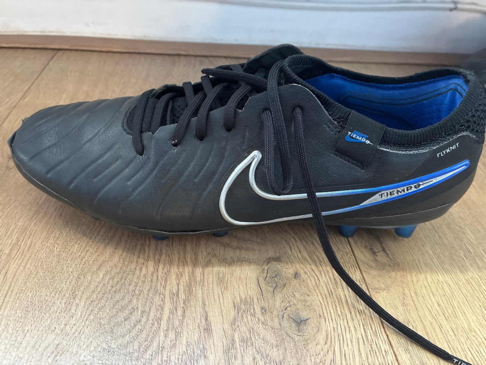 Nike tiempo legend ( Elite ) Black & Blue, Maat XS of kleiner, Ophalen, Schoenen