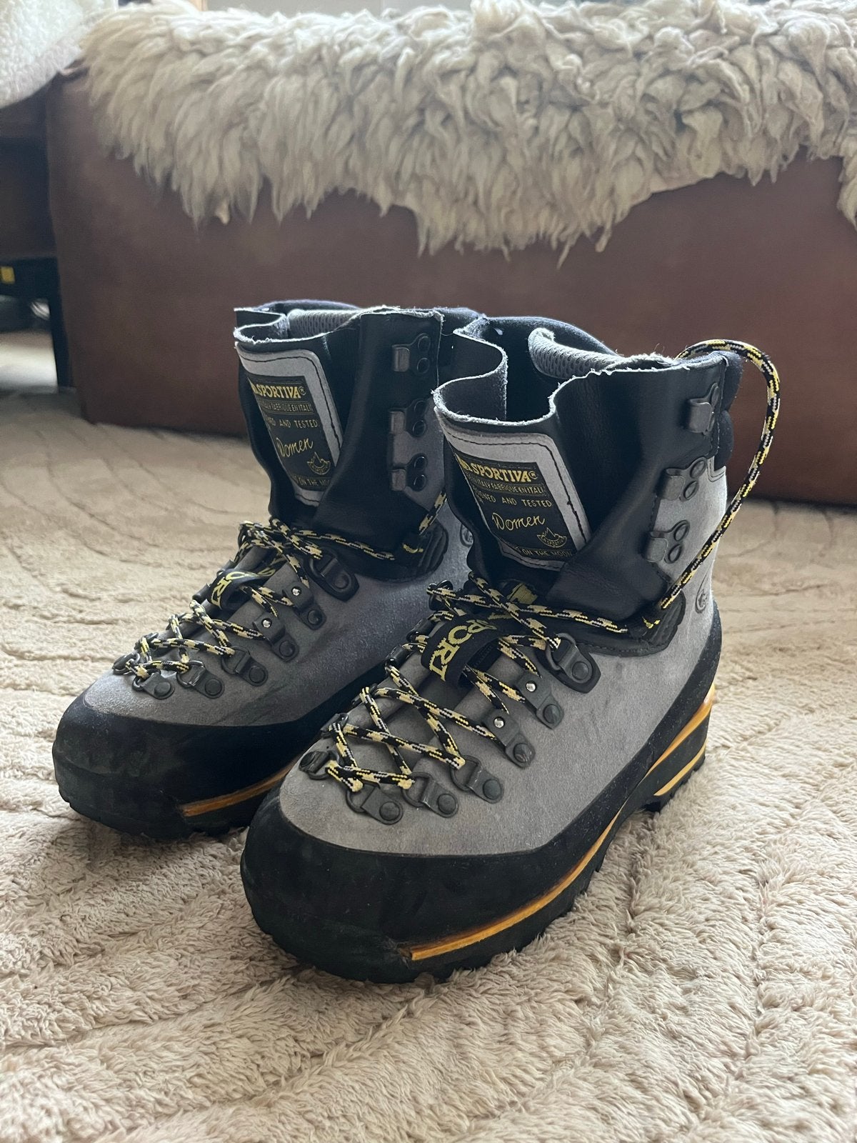 La Sportiva Nepal Trek Dames Bergschoenen Maat 39, Sport en Fitness, Bergsport en Wandelen, Ophalen of Verzenden, Gebruikt, Schoenen