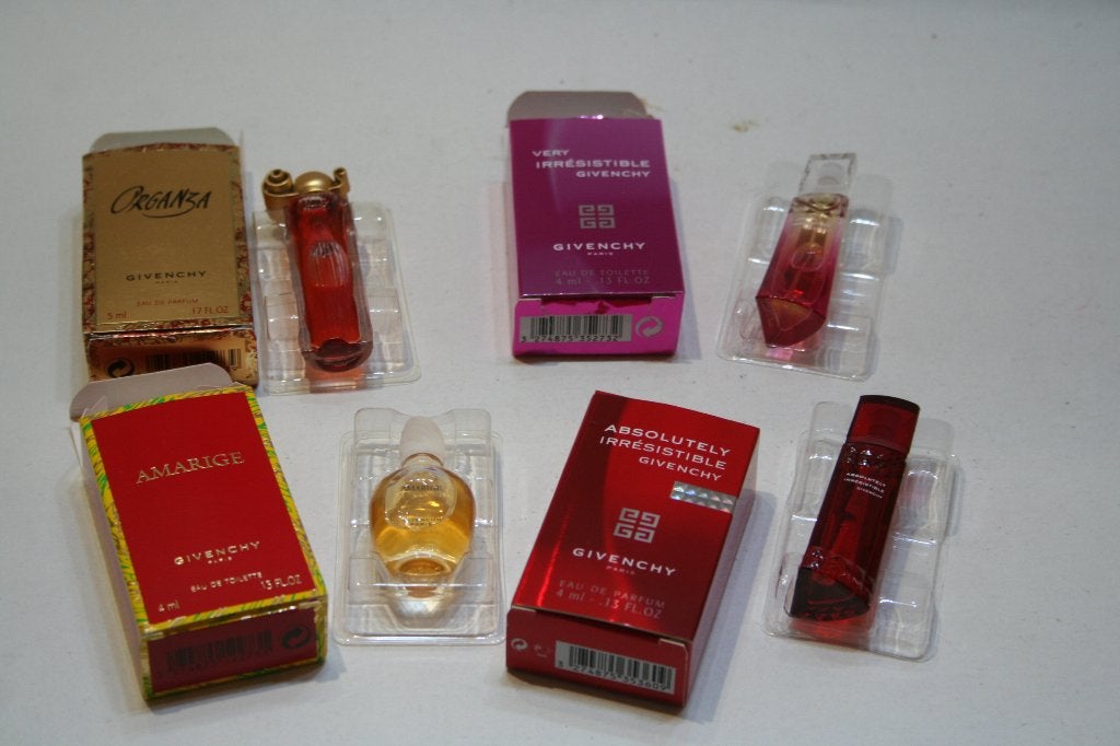 Givenchy  4 verschillende miniaturen 2x EdP + 2x EdT New OVP, Verzenden, Nieuw, Miniatuur, Gevuld