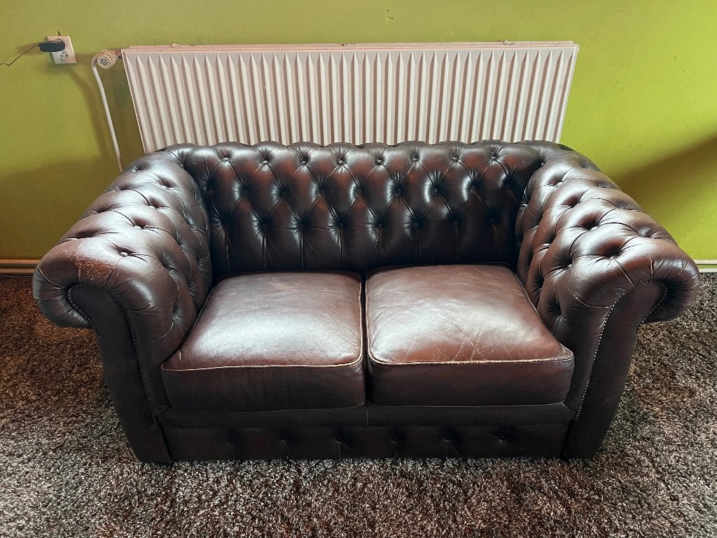 Chesterfield bank 2-zits bruin leer, Huis en Inrichting, Banken | Bankstellen, Ophalen, Gebruikt, 150 tot 200 cm, Chesterfield