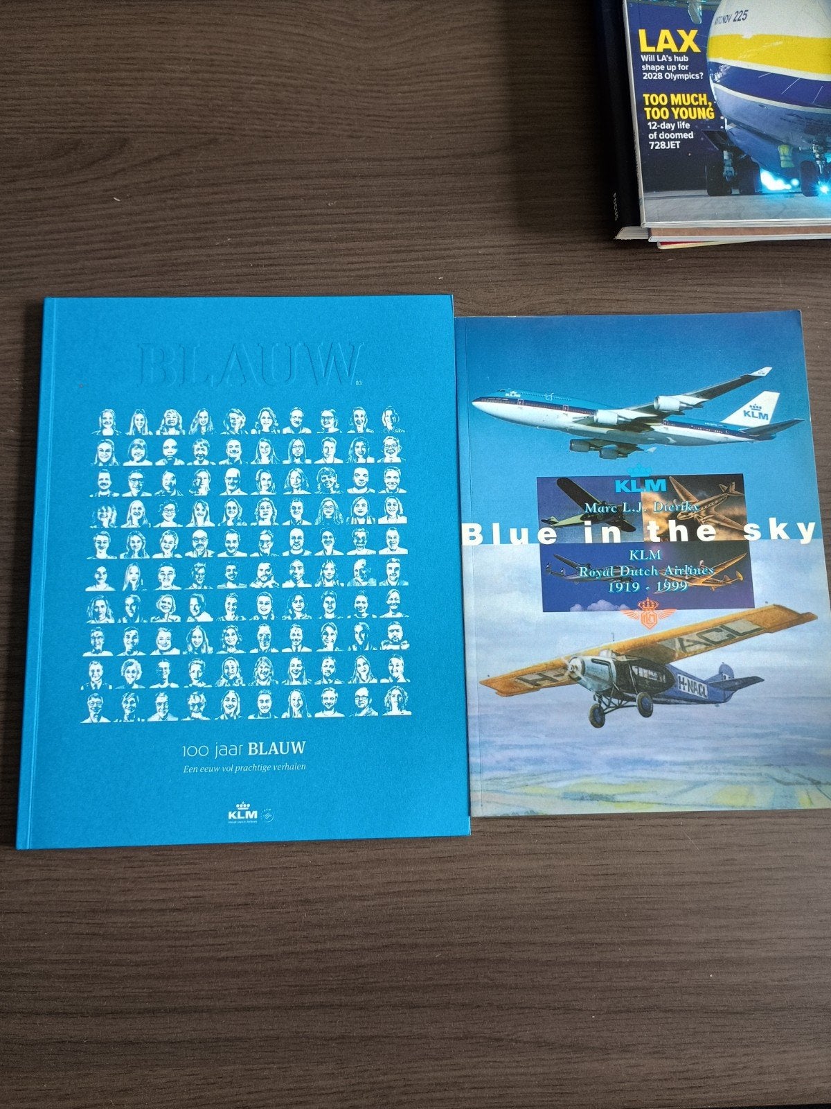 Vliegtuig boek (2)klm boeken set, Ophalen of Verzenden, Zo goed als nieuw, Boek of Tijdschrift