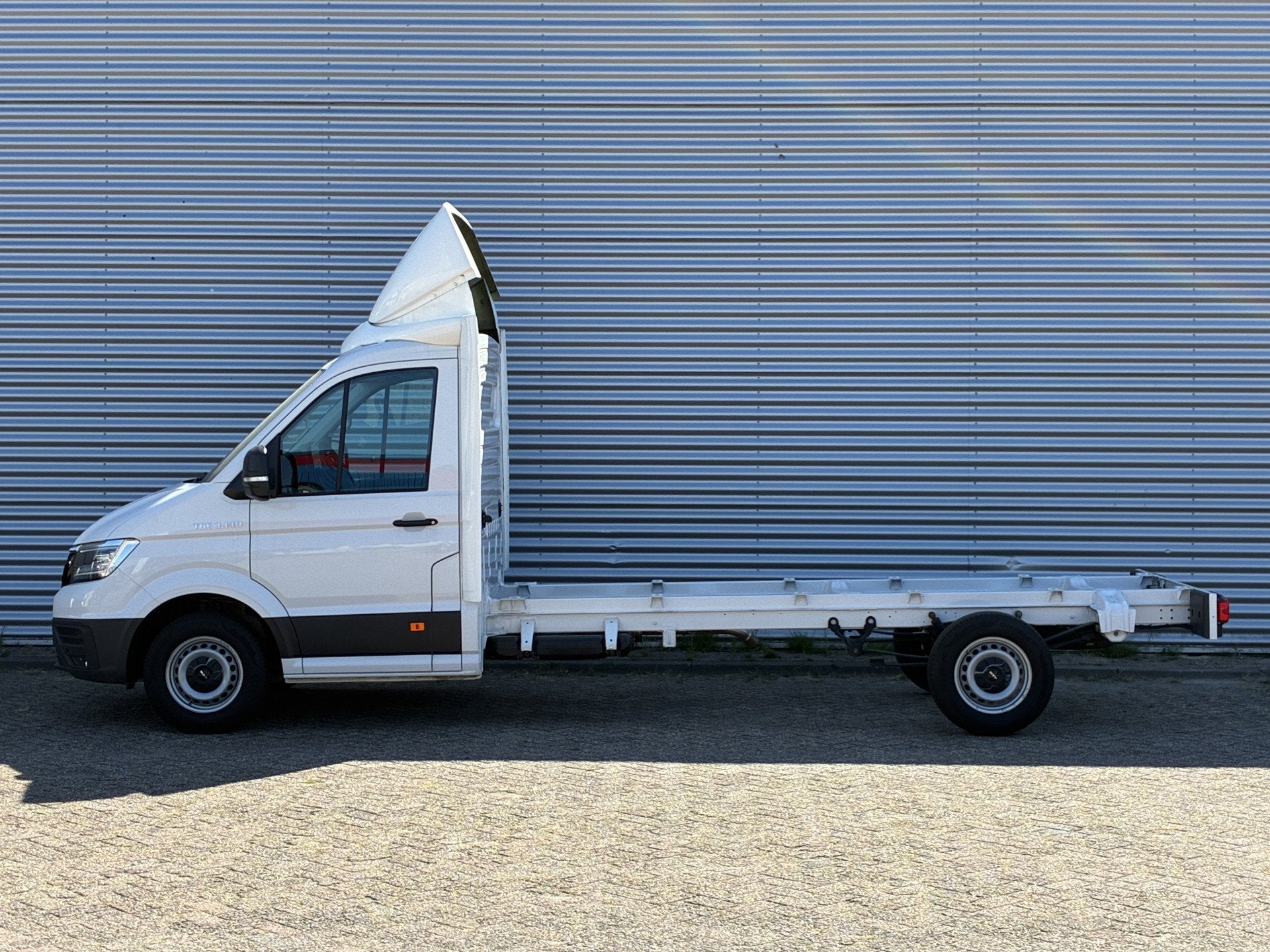 MAN TGE 35 2.0 3.140 L4 LED AIRCO CRUISE CHASSIS CABINE / BA, Voorwielaandrijving, Stof, Gebruikt, 4 cilinders