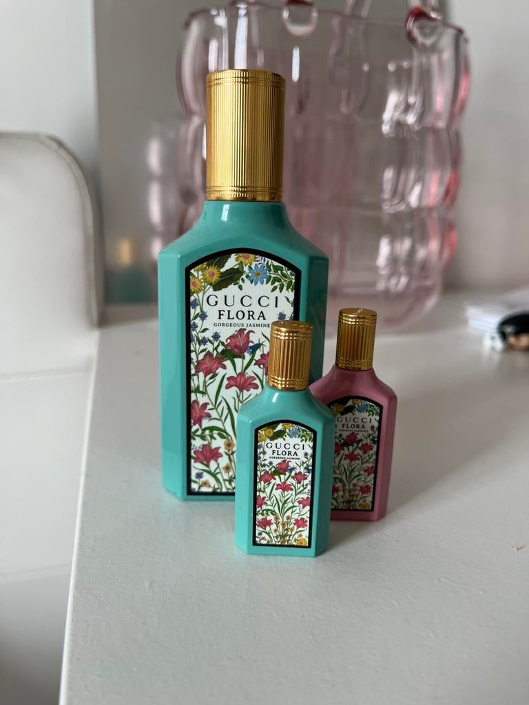 Gucci flora 50 mL met twee minis (gevuld), Verzamelen, Ophalen of Verzenden, Zo goed als nieuw, Parfumfles, Gevuld