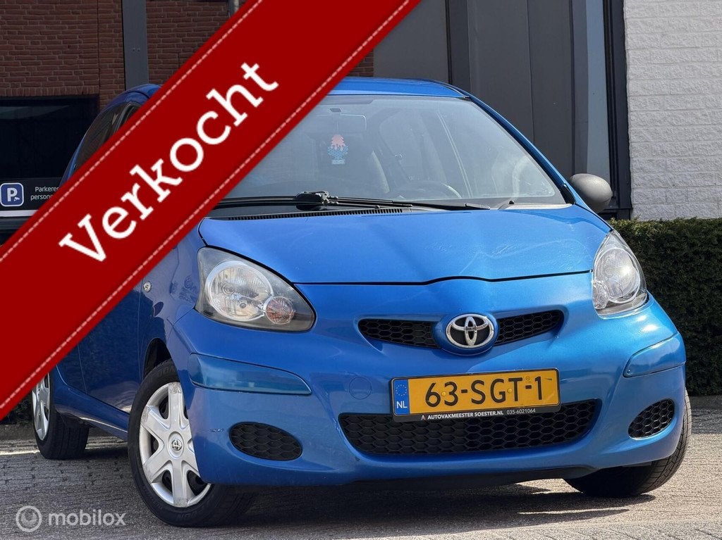 Toyota Aygo 1.0-12V Now|NW APK|NAP|ELEKRAMEN, Voorwielaandrijving, Euro 5, Gebruikt, 68 pk