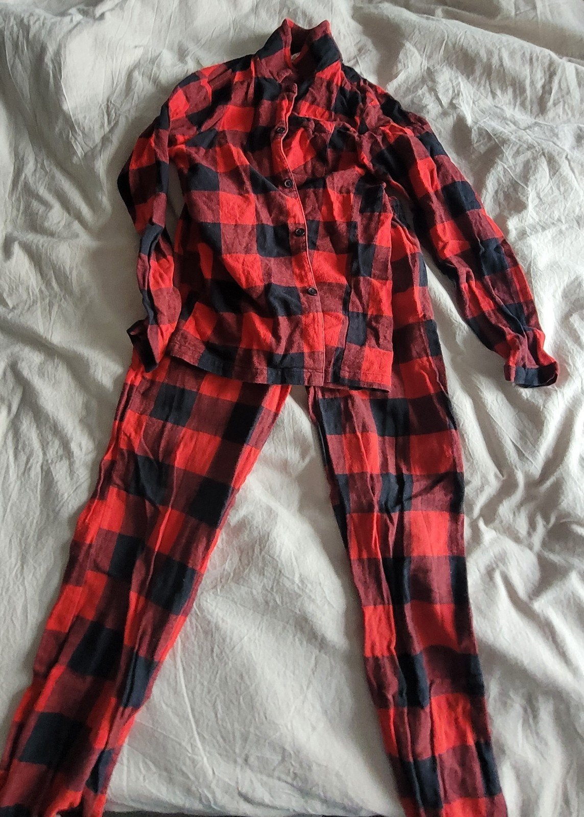 Mooie hema flanellen pyama (warchild), Nacht- of Onderkleding, Jongen of Meisje, Ophalen of Verzenden, Zo goed als nieuw