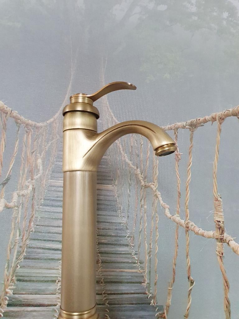 Wastafelkraan Waskom kraan Klassiek Landelijk Brons hoog, Doe-het-zelf en Verbouw, Sanitair, Ophalen of Verzenden, Nieuw, Koper