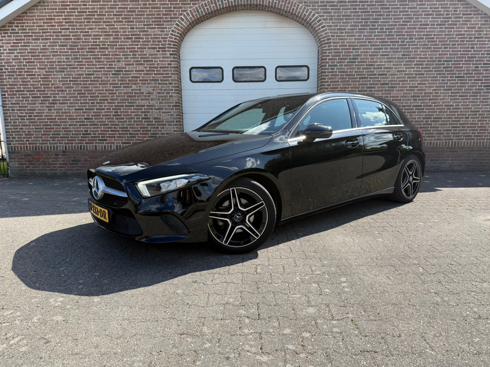 Mercedes-Benz A180d | Extra set velgen + winterbanden | stoe, Auto's, Mercedes-Benz, Particulier, A-Klasse, Airconditioning, Android Auto