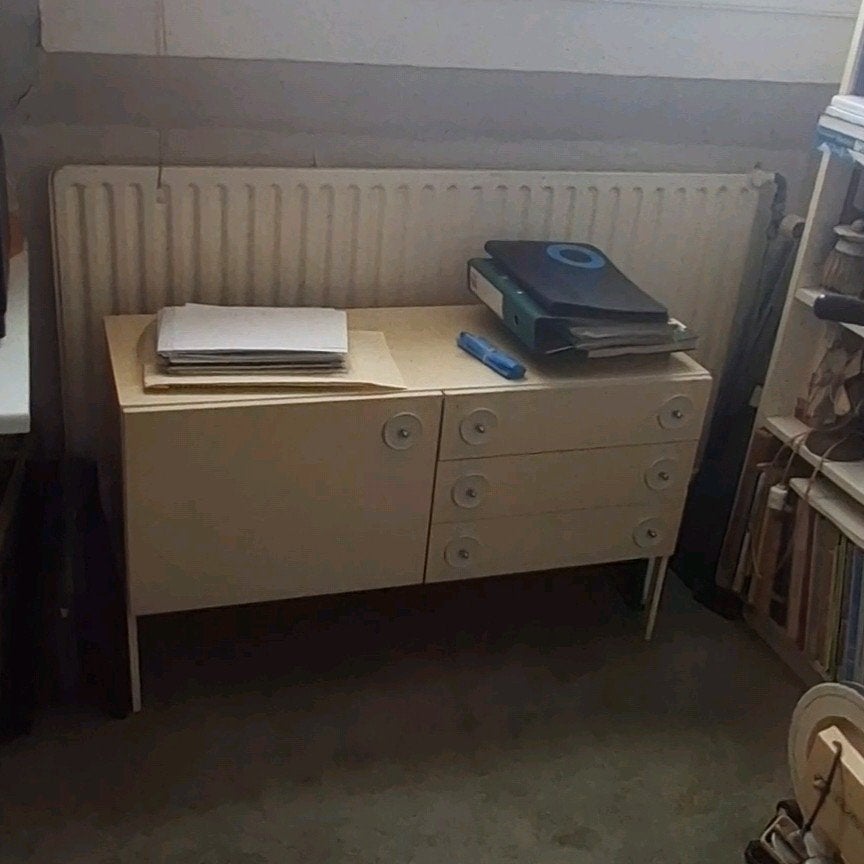 Vintage Laag Kastje - Crèmekleurig met Lades, Ophalen