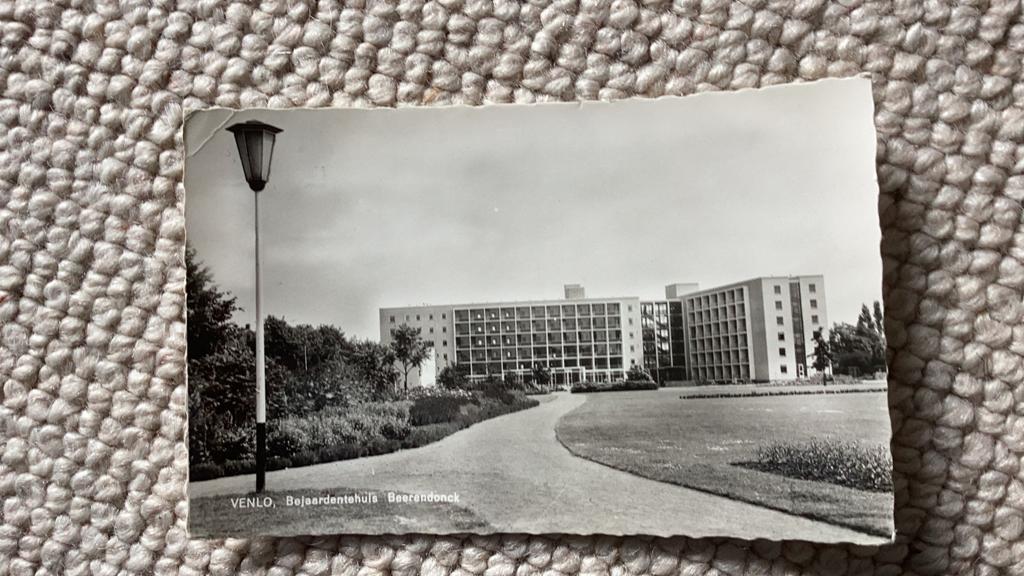 Ansichtkaart Venlo Bejaardentehuis Beerendonck 1968. 971, Ophalen of Verzenden, 1960 tot 1980, Gelopen, Limburg