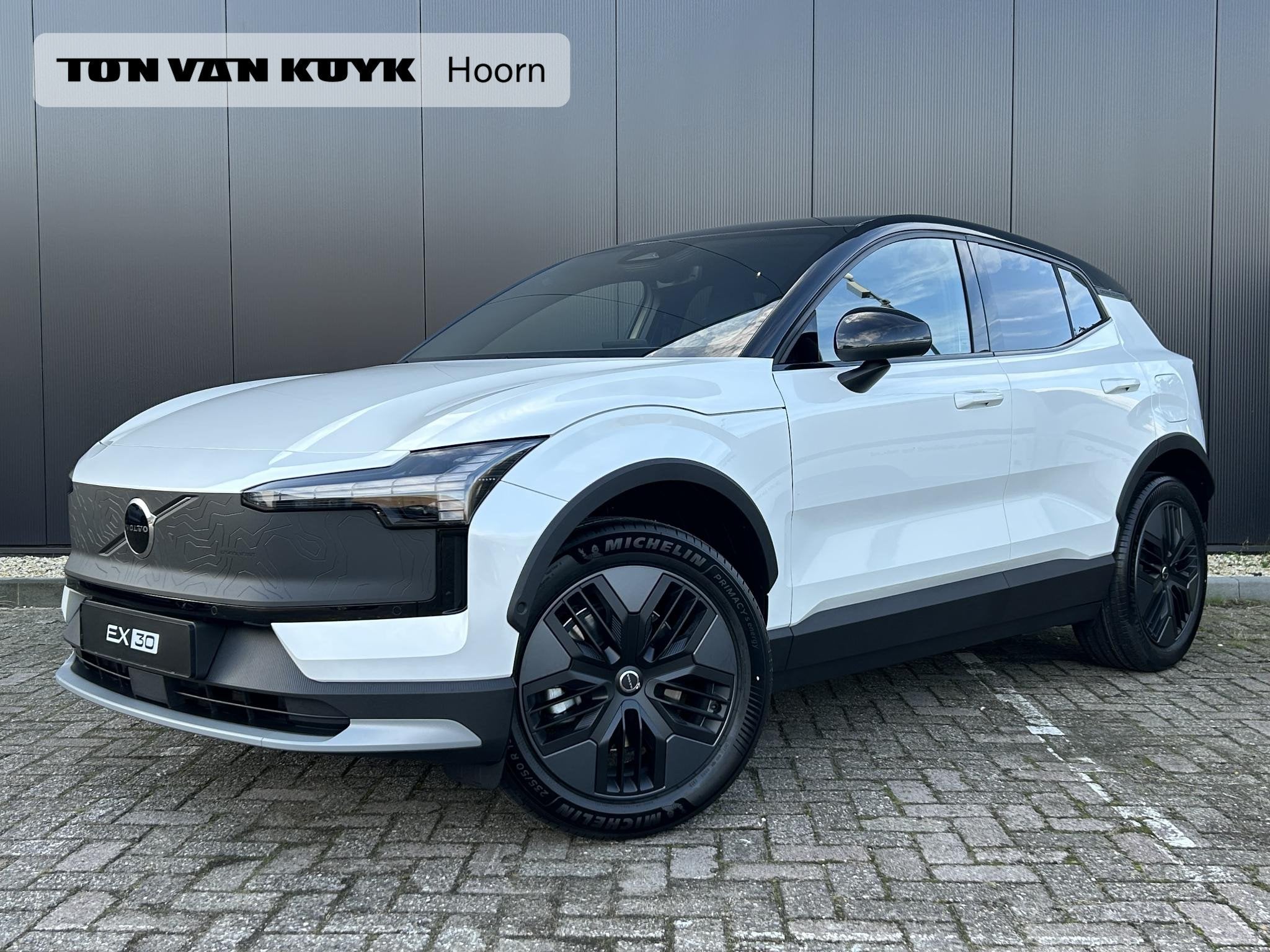Volvo EX30 Cross Country P5 Long Range Plus Europa 69 kWh El, Auto's, Achterwielaandrijving, Leder en Stof, Wit, Nieuw