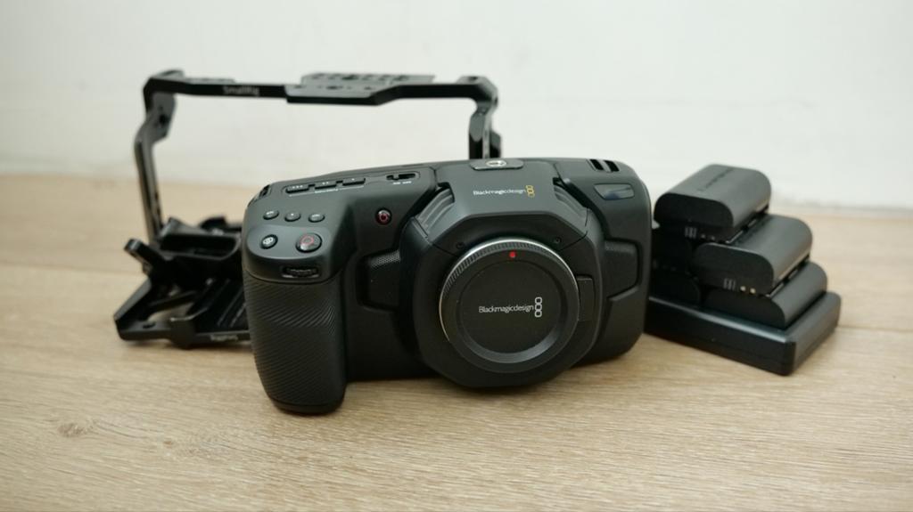 Black magic pocket 4k, 5 batteries and cage, Ophalen of Verzenden, Overige soorten, Overige merken, Minder dan 8x