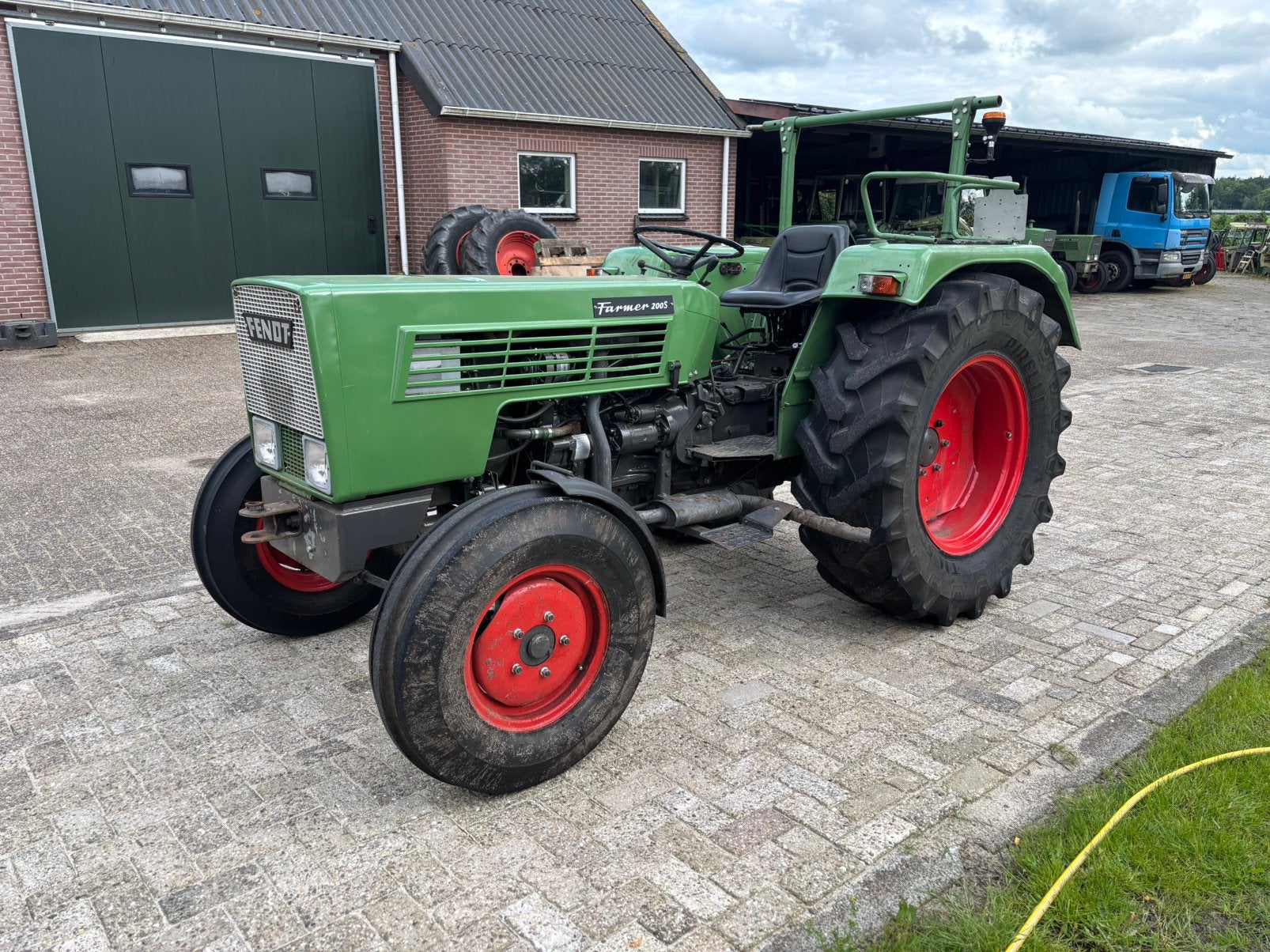 Diverse Fendt trekkers en onderdelen, Ophalen, Gebruikt, Tot 80 Pk, Fendt