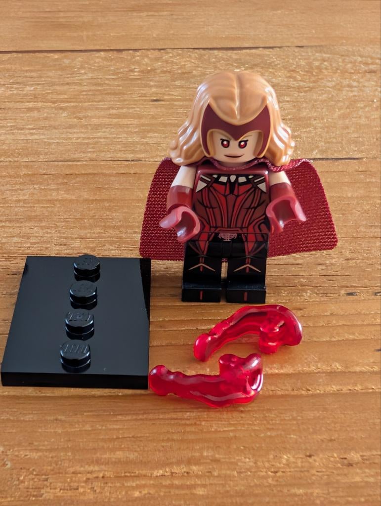 Lego Minifigures Marvel / Scarlet Witch, Kinderen en Baby's, Speelgoed | Duplo en Lego, Lego, Ophalen of Verzenden, Zo goed als nieuw