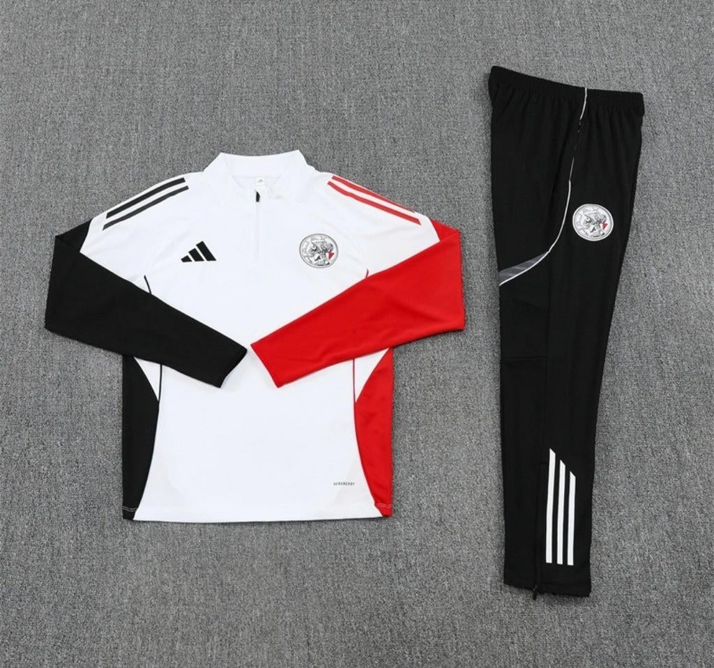 Ajax tenue, Sport en Fitness, Voetbal, Ophalen of Verzenden, Nieuw, Trainingspak