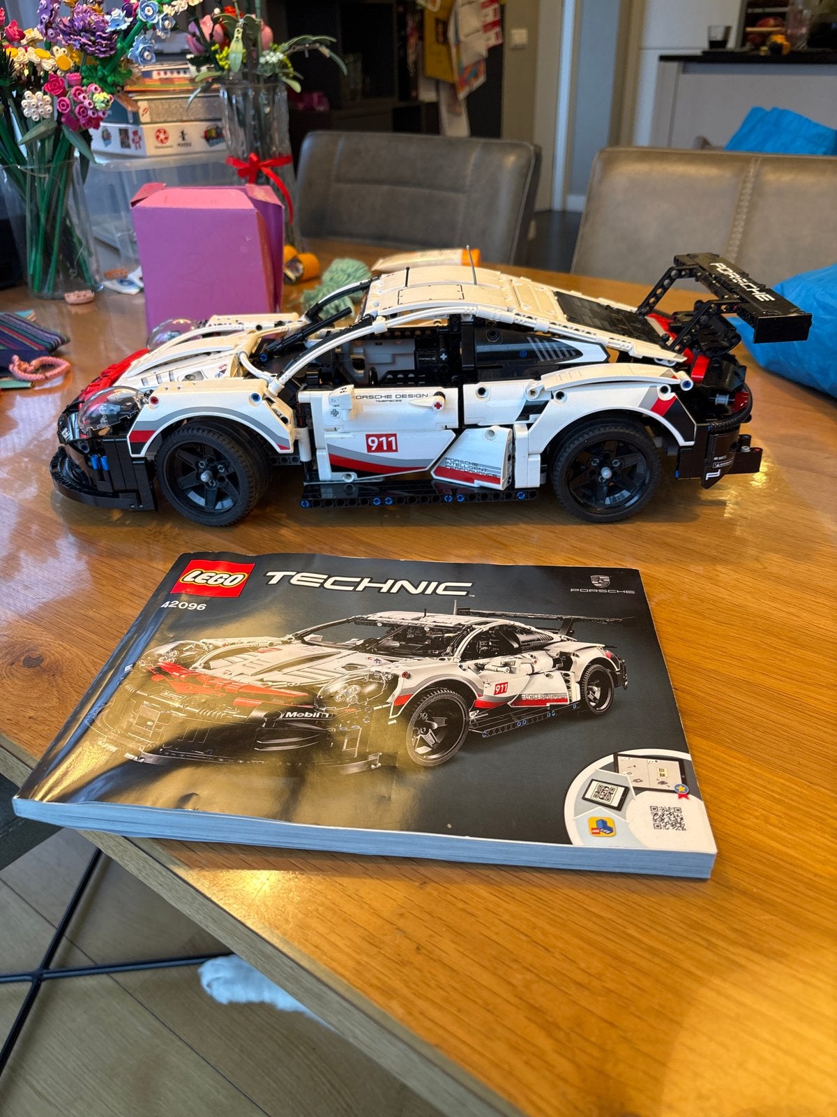Lego Technic Porsche 911 RSR (42096) met doos en boekje, Ophalen of Verzenden, Zo goed als nieuw
