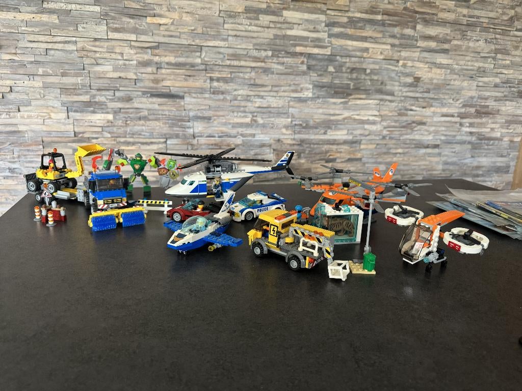 6 lego sets inclusief boekjes, Kinderen en Baby's, Speelgoed | Duplo en Lego, Ophalen of Verzenden, Zo goed als nieuw, Inclusief instructies
