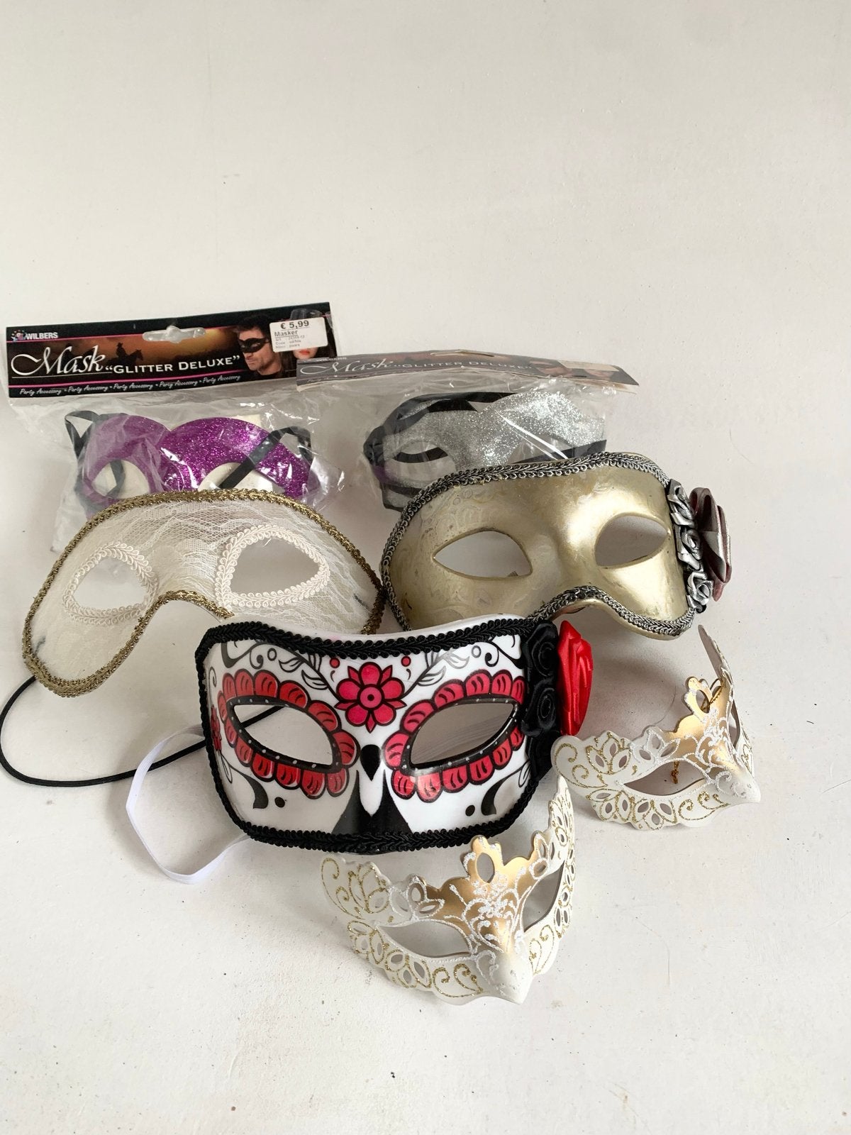 5 Venetiaanse maskers voor feestjes of carnaval, Ophalen of Verzenden, Gebruikt, Feestartikel, Carnaval