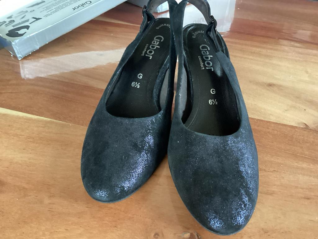 Gabor slingbacks/pumps zwart met blauwe glitter maat 6.5 G, Kleding | Dames, Schoenen, Pumps, Zwart, Ophalen of Verzenden, Zo goed als nieuw