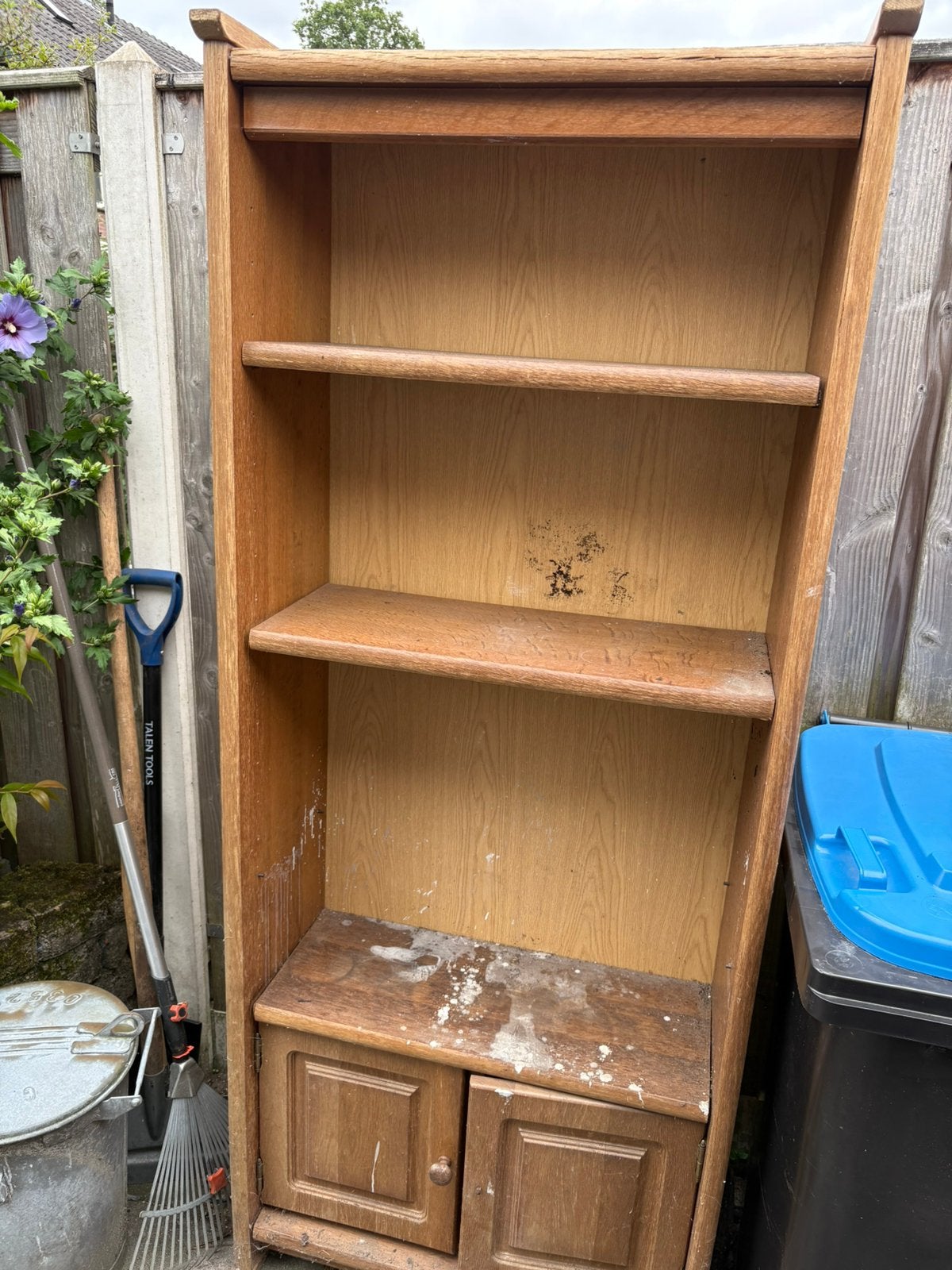 GRATIS af te halen Houten Boekenkast +  Opbergruimte -, Ophalen, Gebruikt, 50 tot 100 cm, 150 tot 200 cm