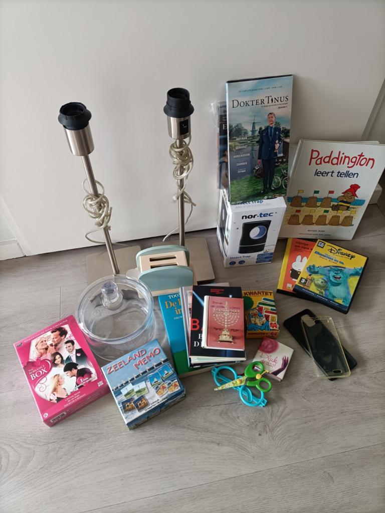 GRATIS rommelmarkt spullen, Ophalen, Gebruikt