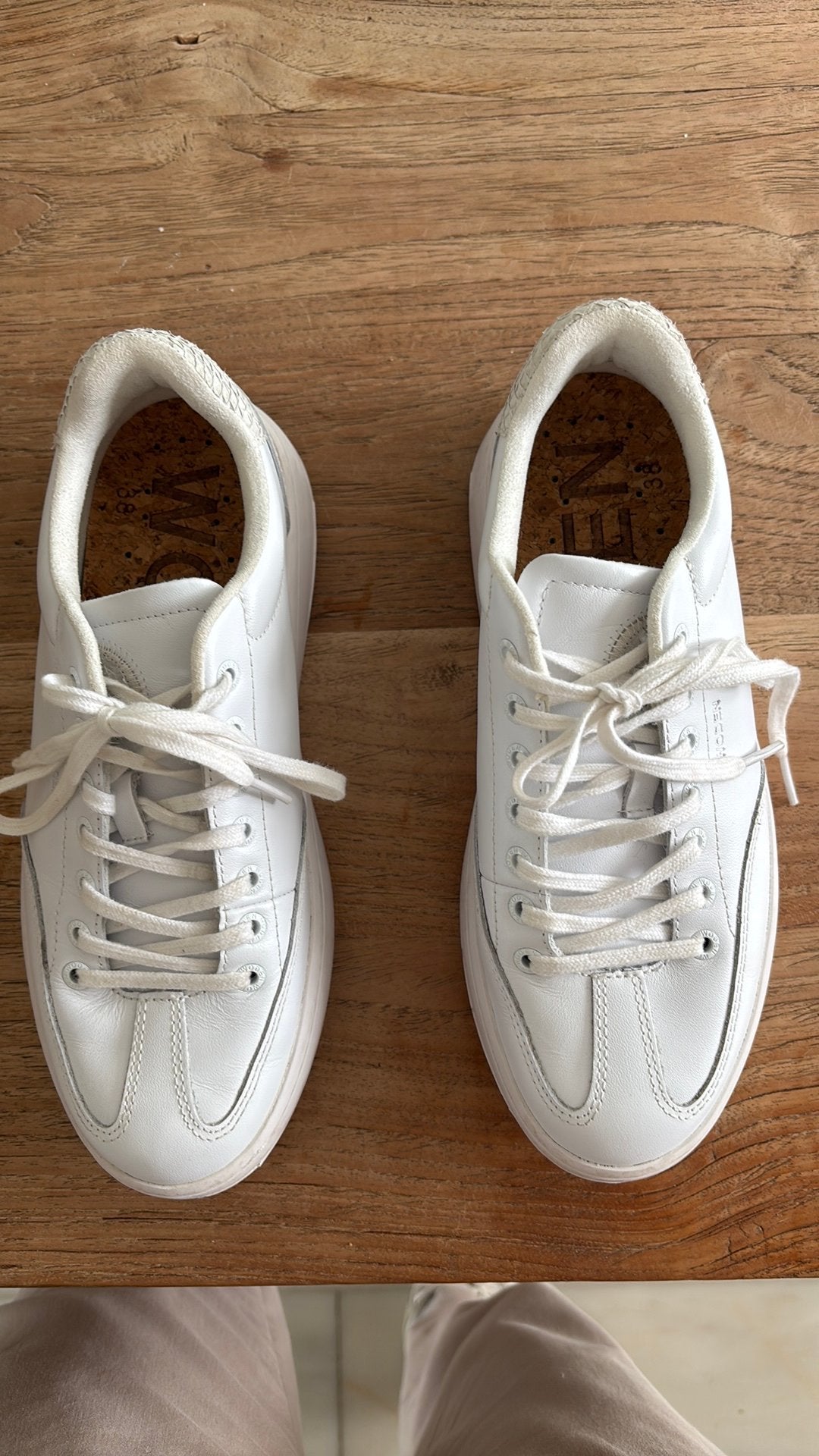 Woden mast 38 witte schoenen, Ophalen of Verzenden, Zo goed als nieuw, Wit, Sneakers of Gympen