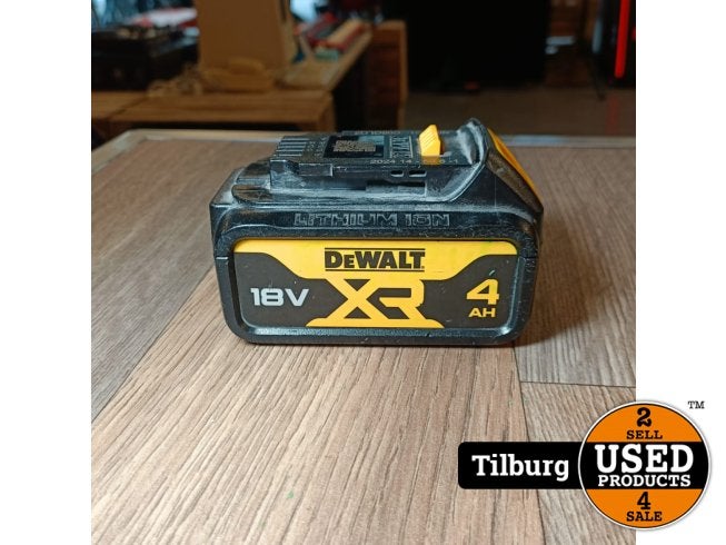 DeWalt DCB18218V 4 AH accu | Nette staat | Met garantie, Dewalt, Zo goed als nieuw, Support@dewalt.com, 701 E. Joppa Road
Towson, MD 21286
USA