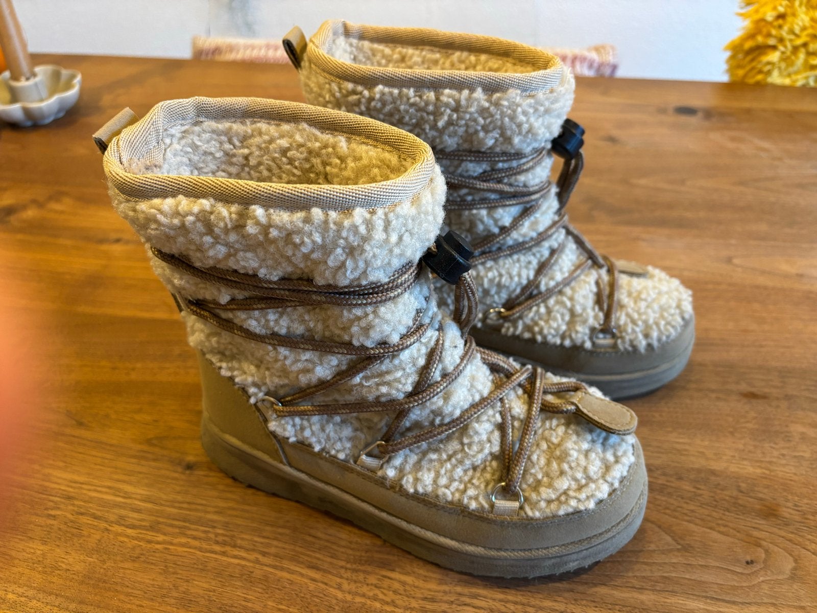 Warme snowboots maat 32 - kunnen nog een seizoen mee!, Ophalen, Gebruikt, Jongen of Meisje, Laarzen