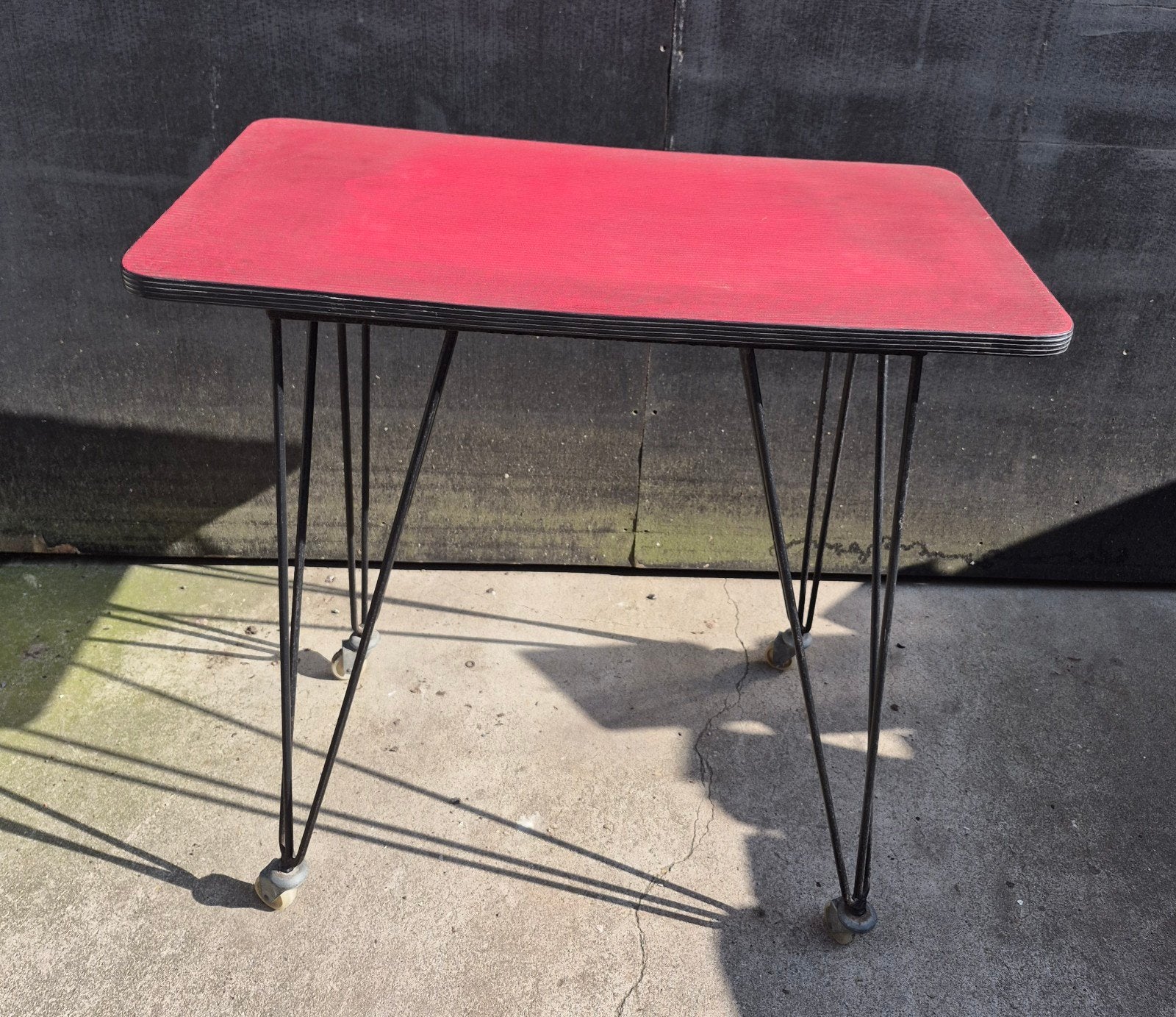 Tafel tafeltje vintage tafeltje, Antiek en Kunst, Curiosa en Brocante, Ophalen
