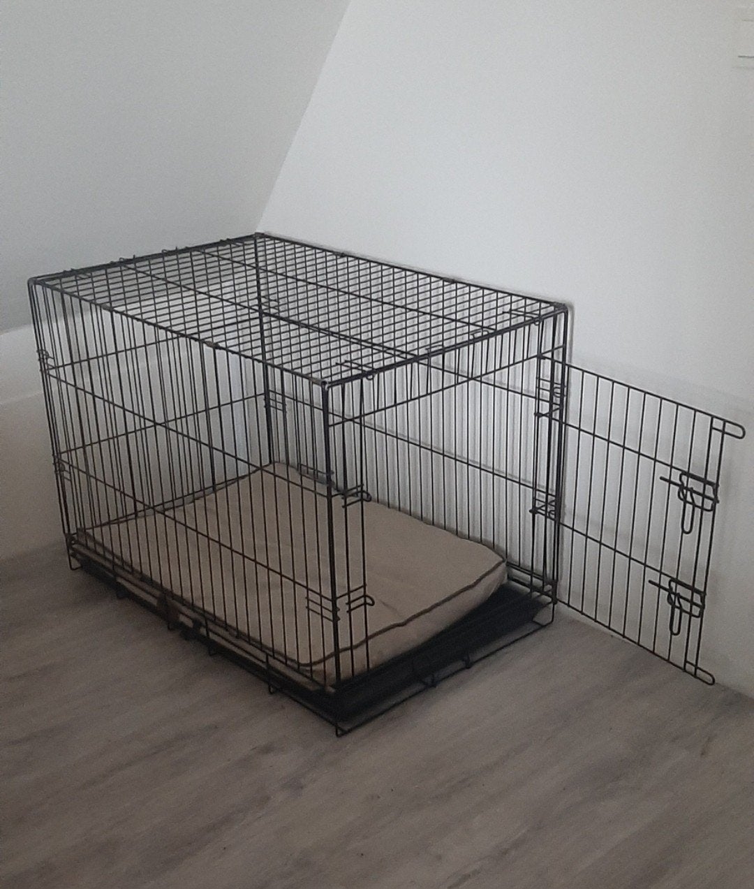 Bench 90 x 60 x 65. Zonder kussen., Dieren en Toebehoren, Ophalen, Zo goed als nieuw