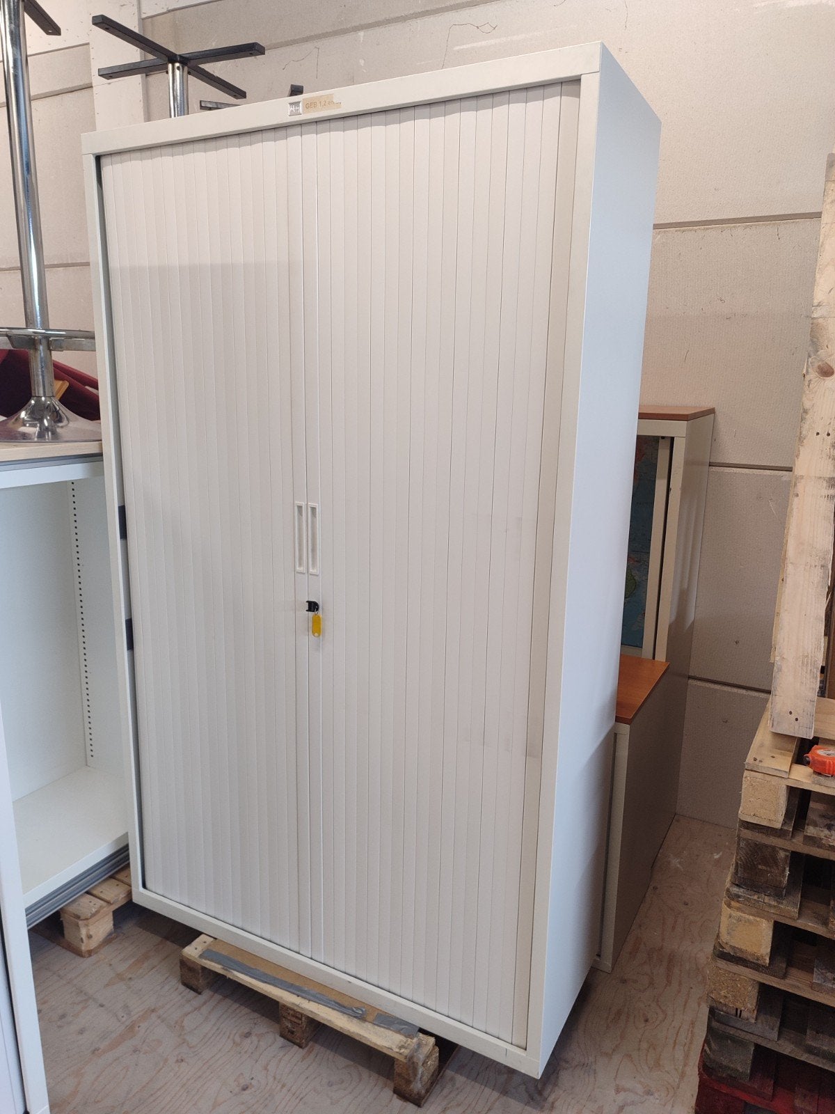 Schaffenburg roldeur archiefkast, Huis en Inrichting, Kasten | Roldeurkasten en Archiefkasten, Ophalen, Gebruikt, 100 tot 150 cm