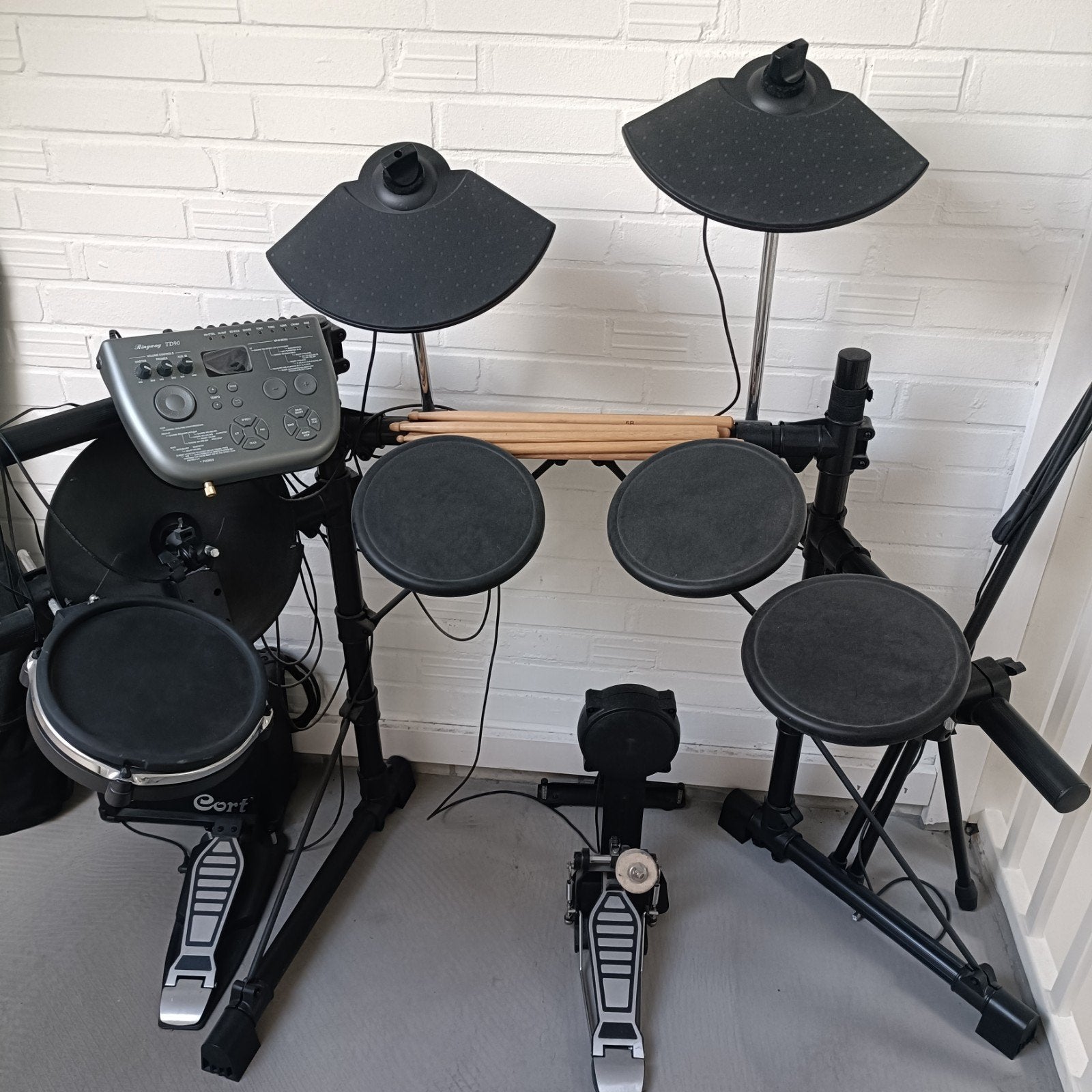 Ringway TD90 Elektronisch Drumstel met Kruk en Stokken, Muziek en Instrumenten, Ophalen, Zo goed als nieuw, Overige merken, Elektronisch