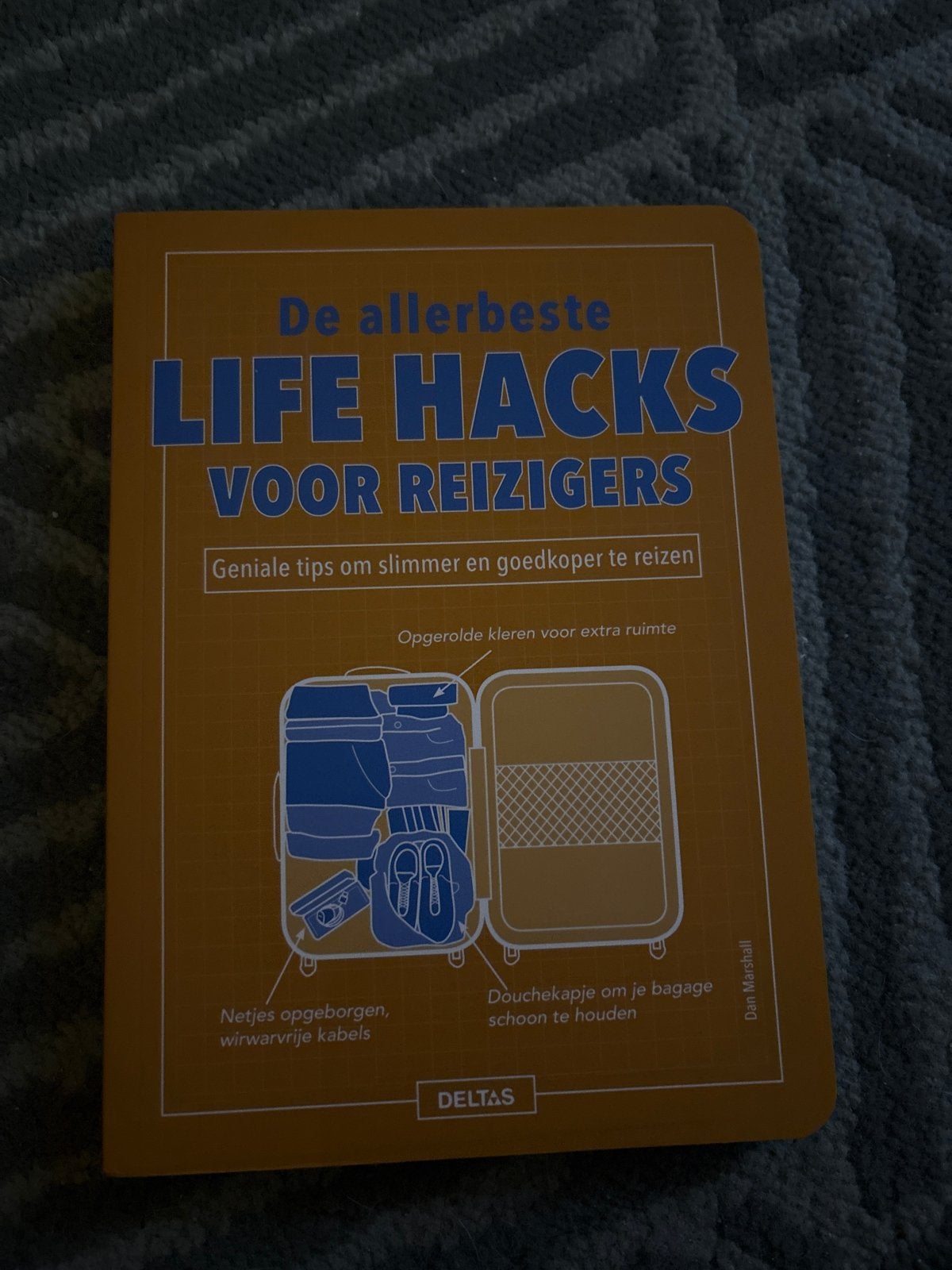 De allerbeste LIFE HACKS VOOR REIZIGERS, Ophalen of Verzenden, Zo goed als nieuw, Reisgids of -boek, Overige merken