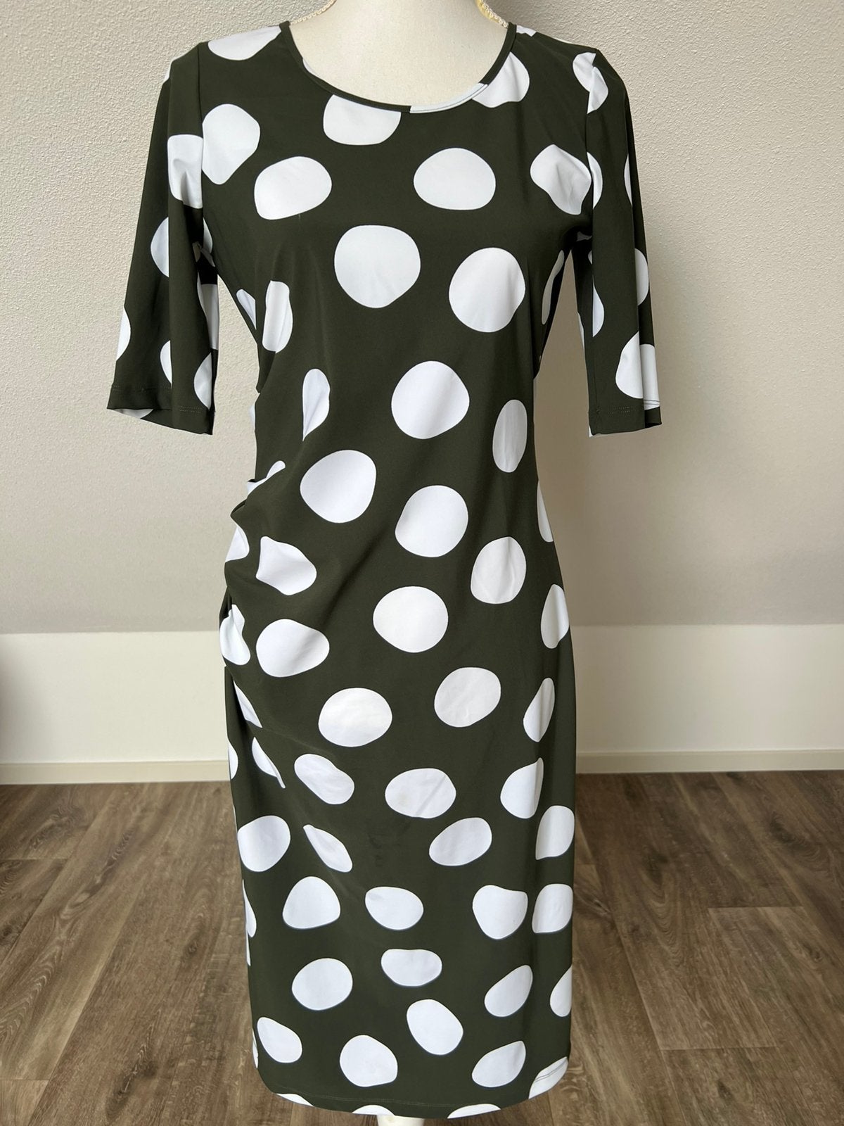 Travel jurk maat 38 donna due groen/wit, Kleding | Dames, Maat 38/40 (M), Ophalen of Verzenden, Zo goed als nieuw, Knielengte